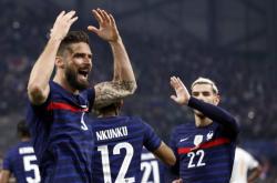 足球直播在线观看免费-包含瑞士险胜皇马，恩昆库送出助攻的词条