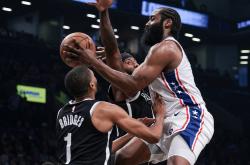 足球直播-日本男篮鏖战篮网，恩比德高光表现的简单介绍